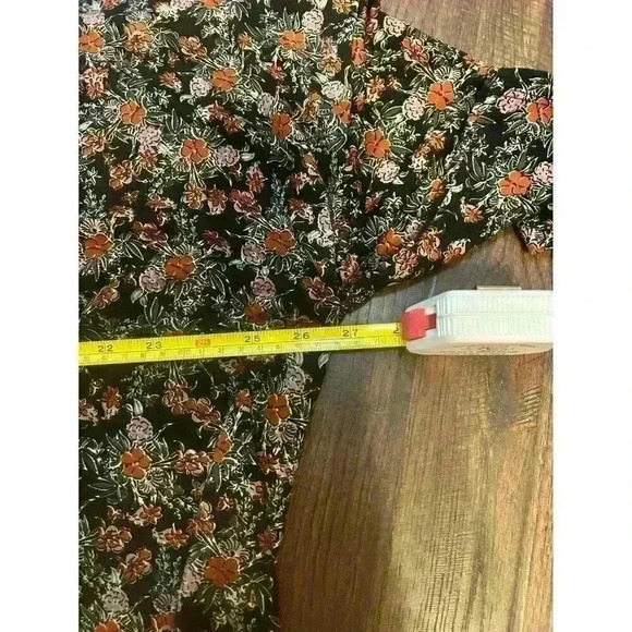 LuLaRoe Irma Women’s XL‎ Plus Size Floral Print Stretchy Hi Low Tunic Shirt Top - Picture 7 of 9